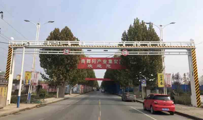 承德电动液压限高架